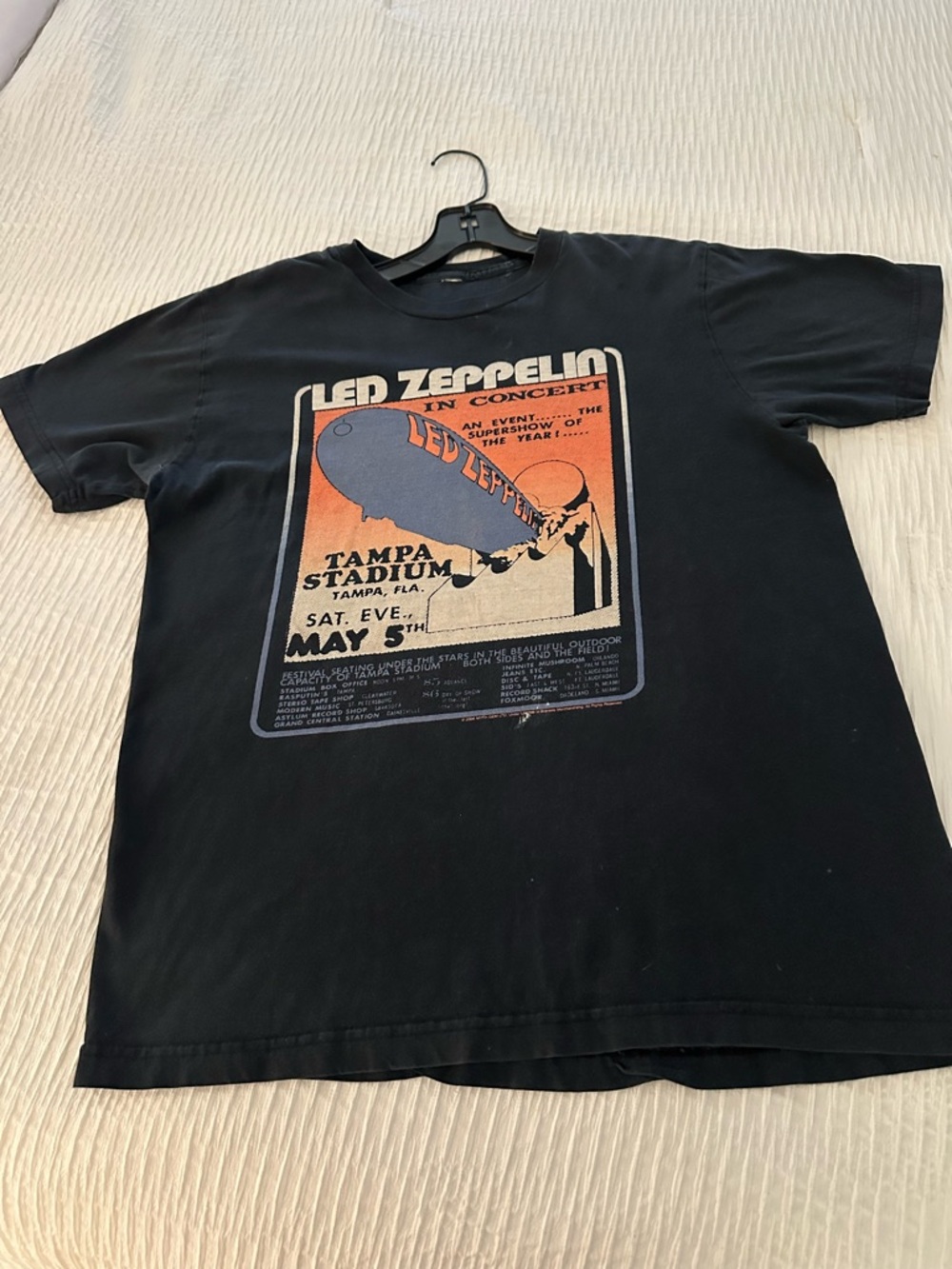 Vintage Led Zeppelin Black Graphic Short Sleeve Tee